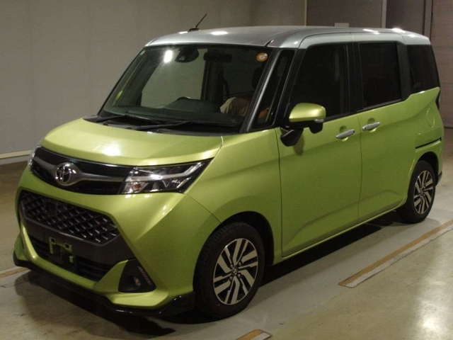 TOYOTA TANK 2017