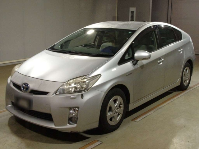 TOYOTA PRIUS 2010