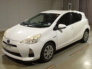 TOYOTA AQUA 2012