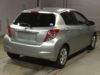 TOYOTA VITZ 2014