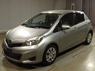 TOYOTA VITZ 2014