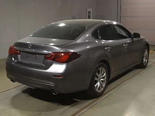 NISSAN FUGA 2020