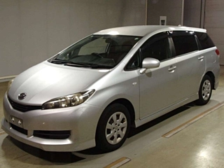TOYOTA WISH 2010