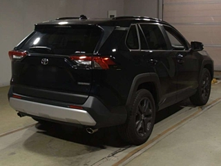 TOYOTA RAV4 2023