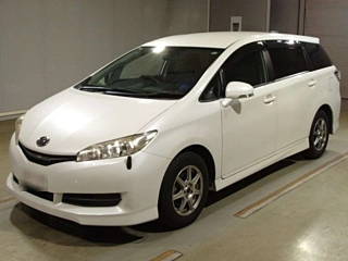 TOYOTA WISH 2016
