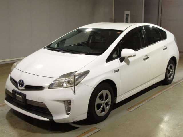 TOYOTA PRIUS PHV 2012