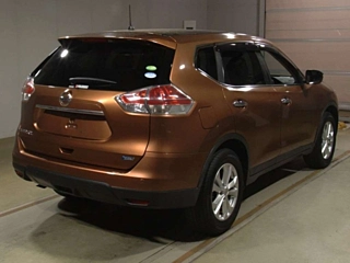 NISSAN X-TRAIL 2016