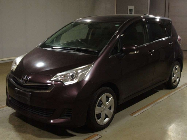 TOYOTA RACTIS 2014