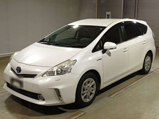 TOYOTA PRIUS ALPHA 2012