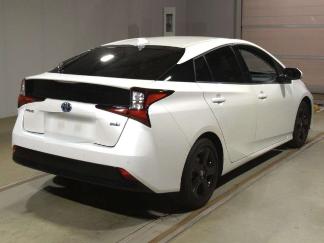 TOYOTA PRIUS 2022