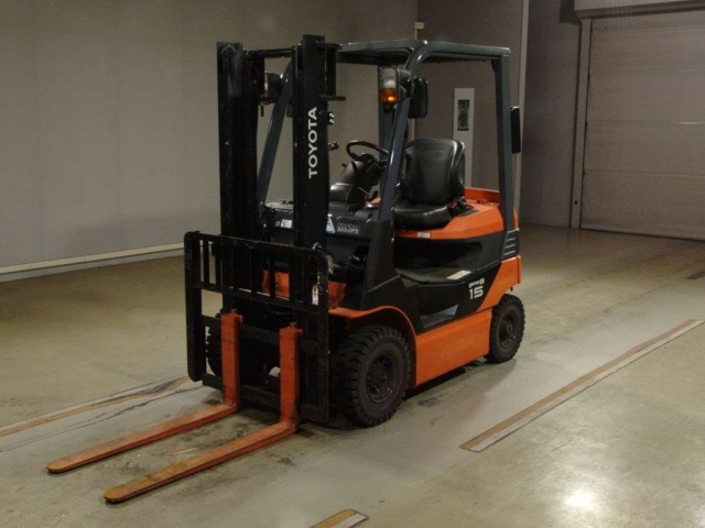 TOYOTA FORKLIFT 2021