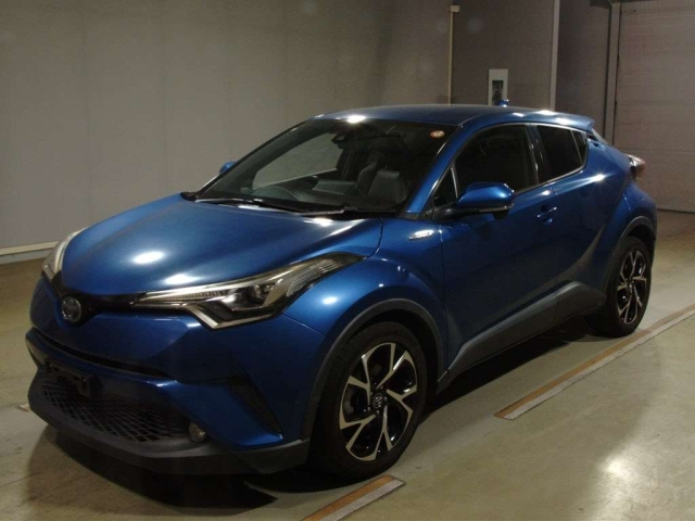 TOYOTA C-HR 2017