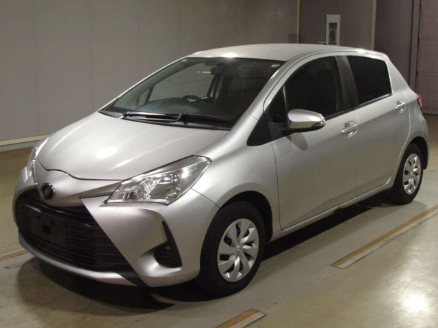 TOYOTA VITZ 2019