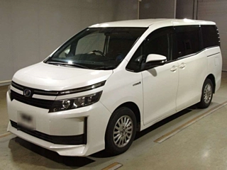 TOYOTA VOXY 2014