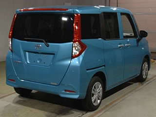 TOYOTA ROOMY 2025