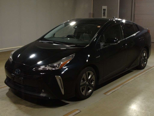 TOYOTA PRIUS 2019