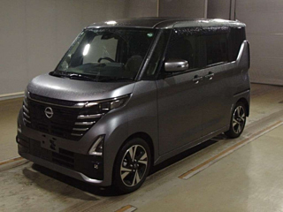 NISSAN ROOX 2024