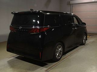 TOYOTA ALPHARD 2023