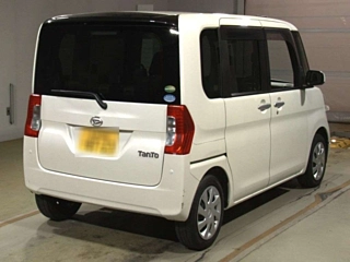 DAIHATSU TANTO 2017