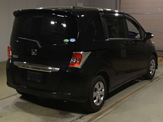 HONDA FREED 2015