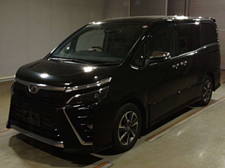 TOYOTA VOXY 2020