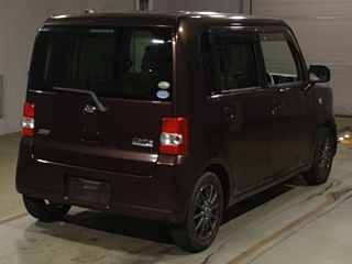 DAIHATSU MOVE CONTE 2012