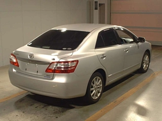 TOYOTA PREMIO 2011