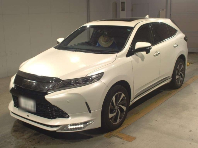 TOYOTA HARRIER 2017