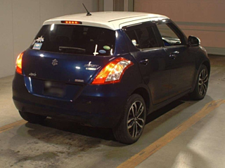 SUZUKI SWIFT 2015
