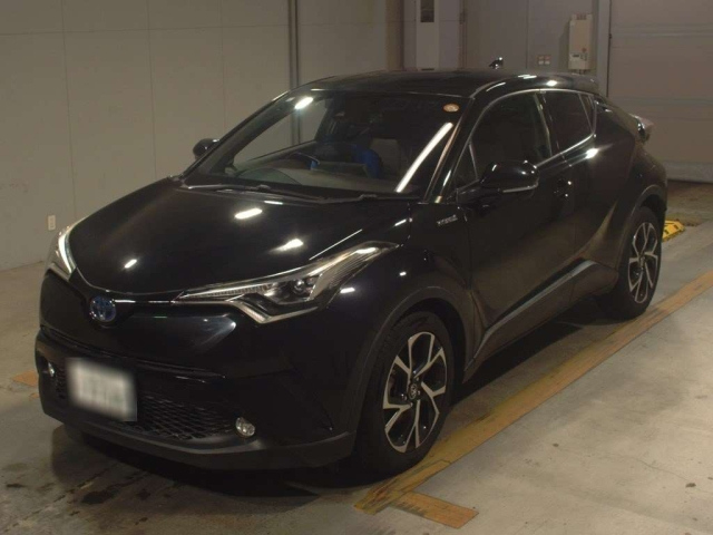 TOYOTA C-HR 2017