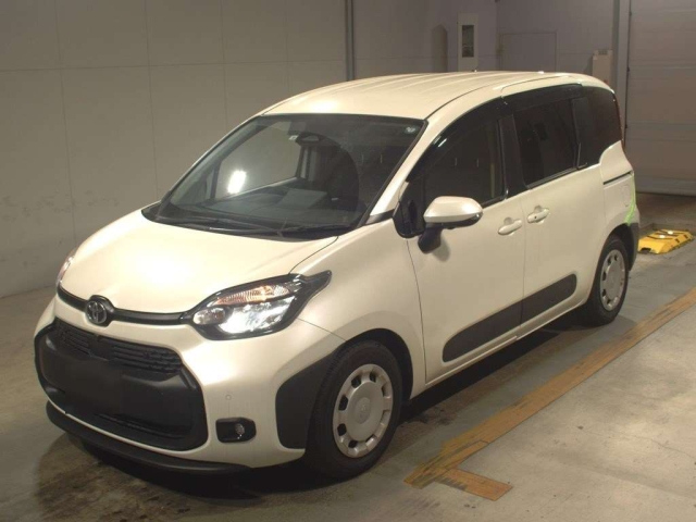 TOYOTA SIENTA 2022