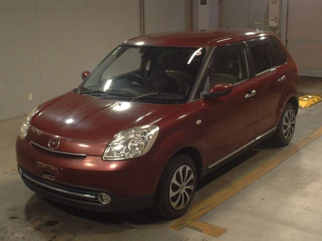 MAZDA VERISA 2012