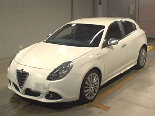 Заказать ALFAROMEO GIULIETTA