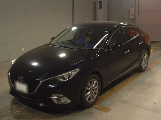 MAZDA AXELA 2015