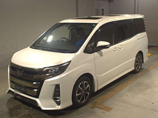TOYOTA NOAH 2018