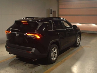 TOYOTA RAV4 2021