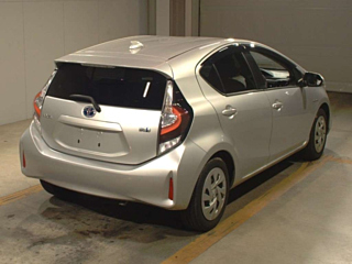 TOYOTA AQUA 2020