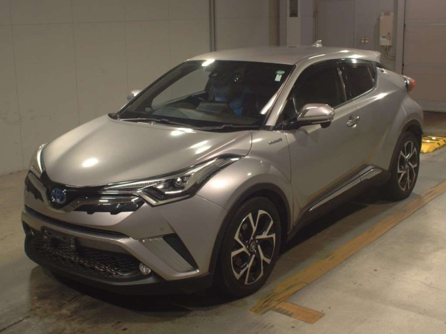 TOYOTA C-HR 2017