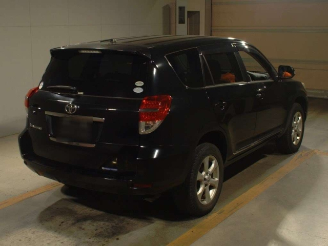 TOYOTA VANGUARD 2011