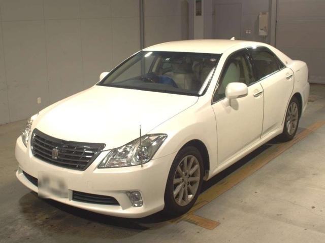 TOYOTA CROWN 2012