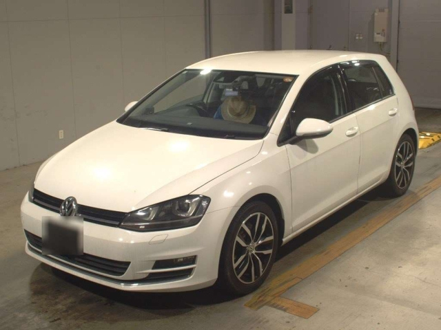 VOLKSWAGEN GOLF 2015