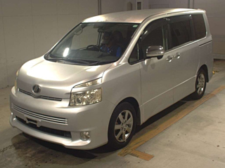 TOYOTA VOXY 2009