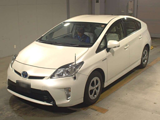 TOYOTA PRIUS 2015