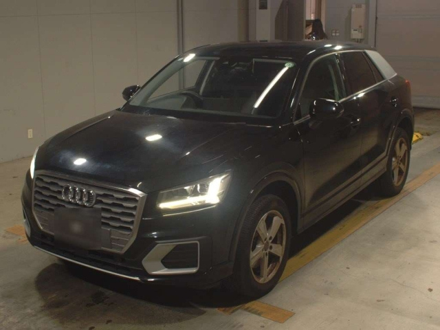 AUDI Q2 2018