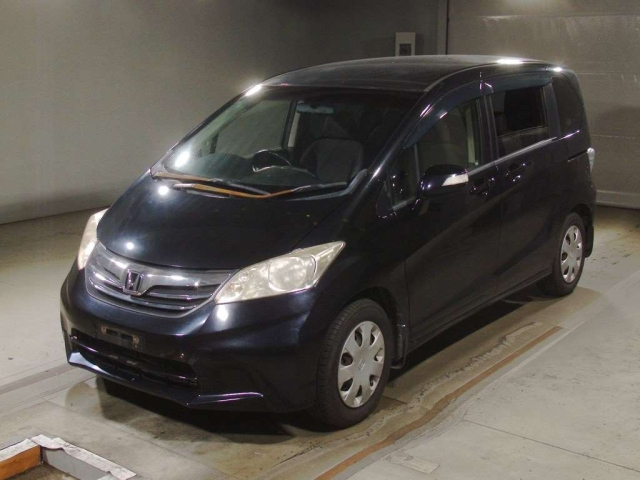 HONDA FREED 2012