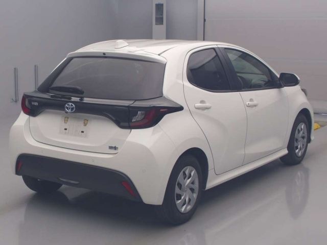 TOYOTA YARIS 2021