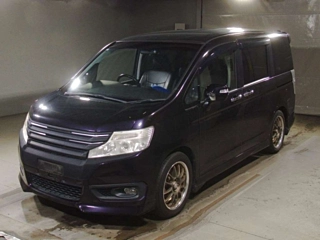 HONDA STEP WAGON 2014