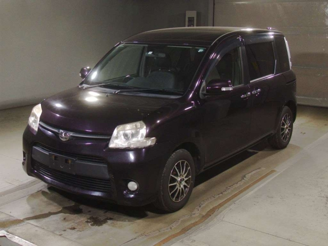 TOYOTA SIENTA 2012