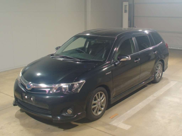 TOYOTA COROLLA FIELDER 2014