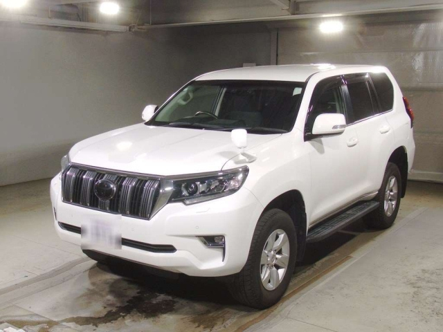 TOYOTA LAND CRUISER PRADO 2019